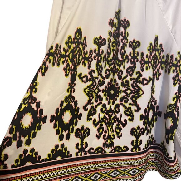 New Directions Cream and Black Patterned Top - Picture 5 of 9